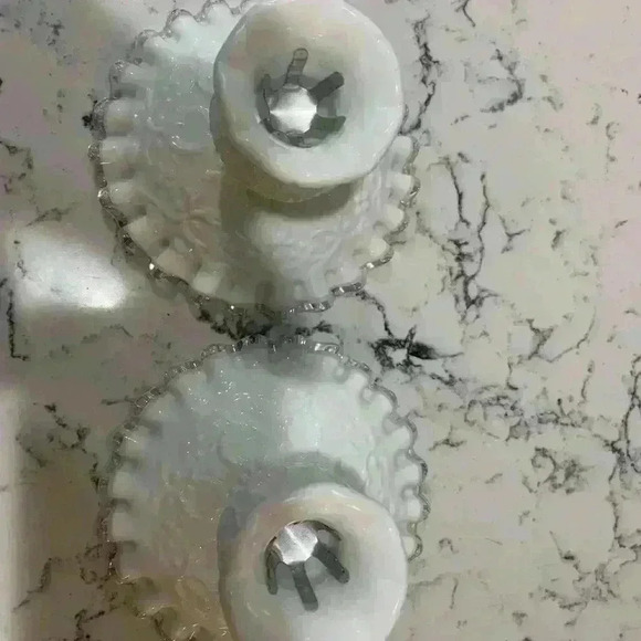 Fenton Silver Crest Candle Holders Spanish Lace Candlesticks Pair Art Glass VTG - Picture 2 of 8